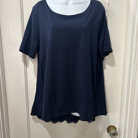 Chico's Tops - Chicos size 3 XL Women's Navy high low Top back eyelet pattern